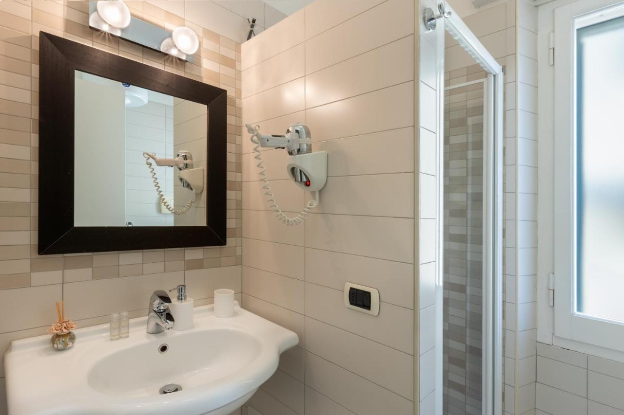 Bed And Breakfast Del Fiore Cagliari Exterior photo